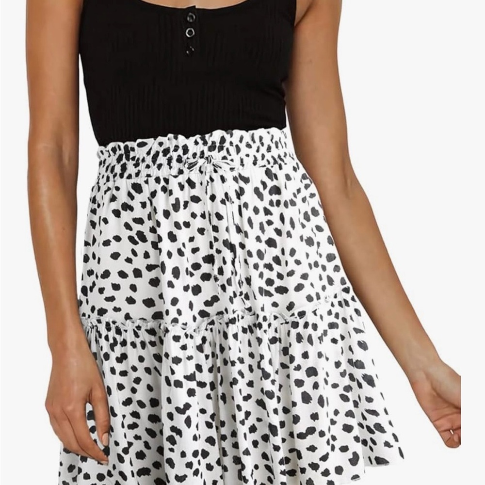 NWT: Black & White Printed Tiered Skirt